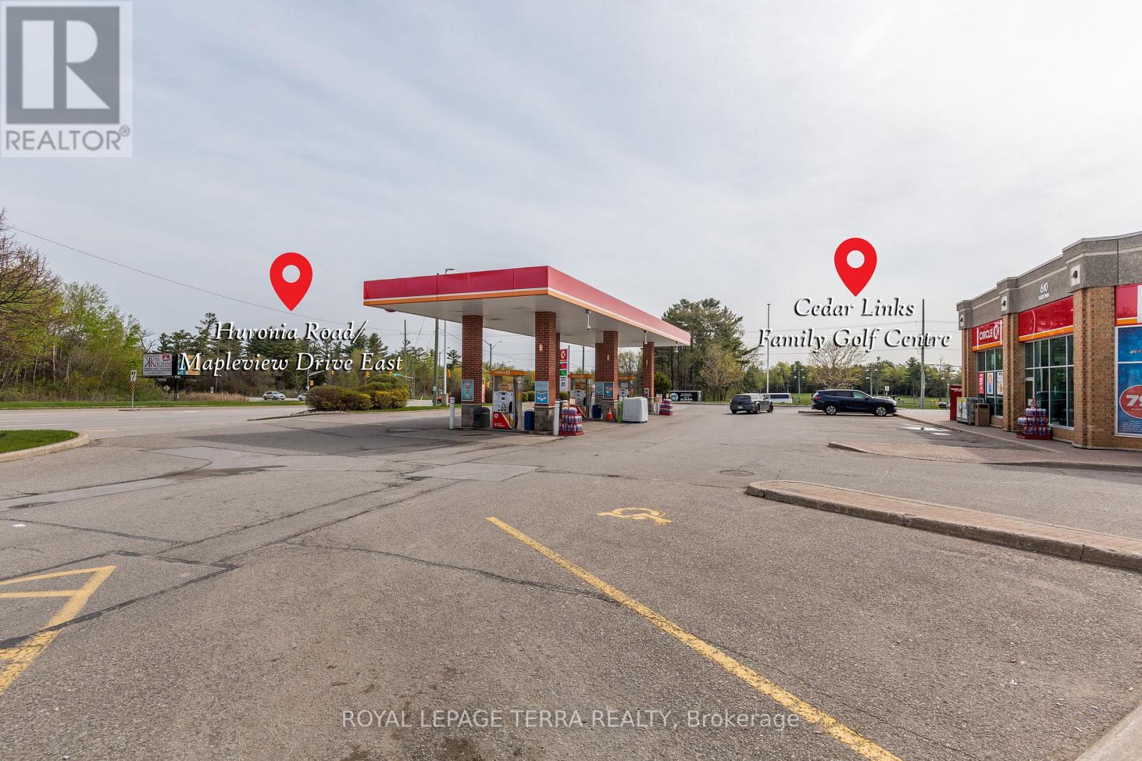 #6 -237 MAPLEVIEW DR E, #6