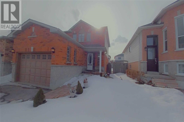 18 BASSWOOD DR, Barrie