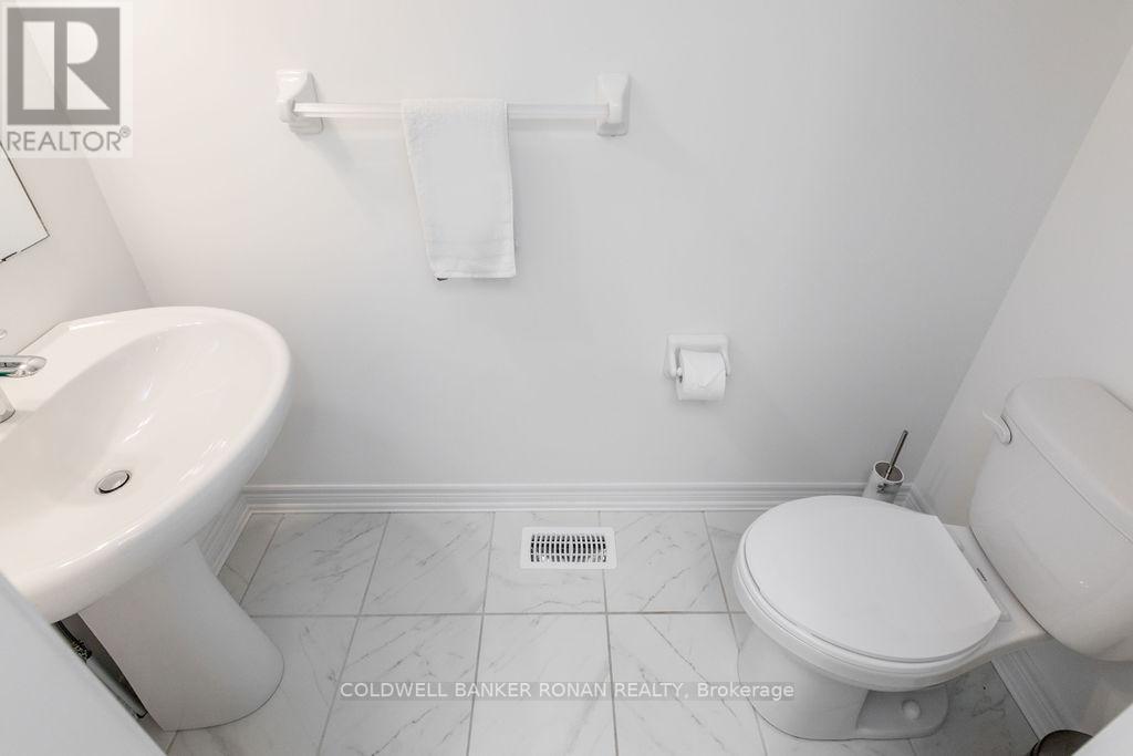 Listing S5976956 - Large Photo # 24