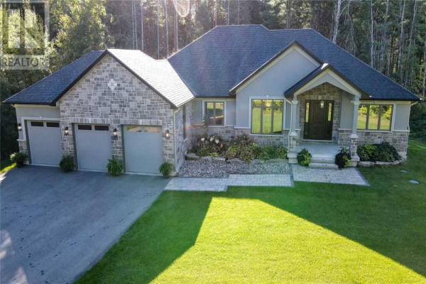 3 GALLAGHER CRES, Springwater