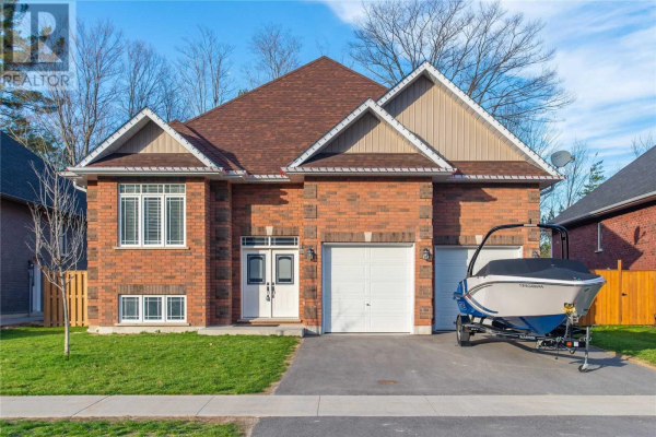 35 NATURES TR, Wasaga Beach