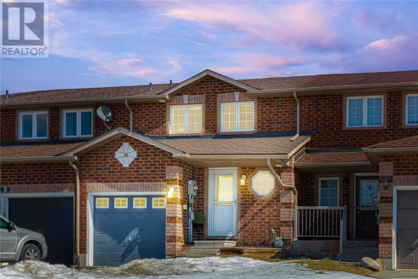 5 MAJESTY BLVD, Barrie