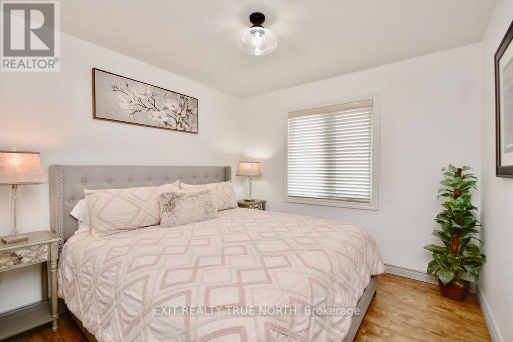 Listing S5986624 - Large Photo # 18