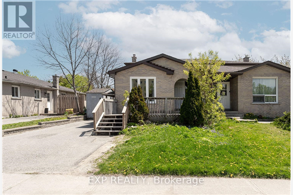 39 SYLVIA ST, Barrie