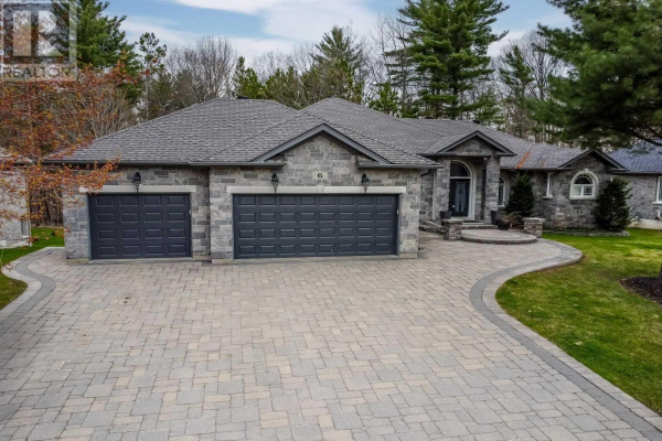 6 COLLINS LANE, Springwater