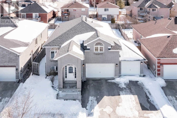 407 GEORGIAN DR, Barrie