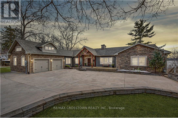 99 SHANTY BAY RD, Barrie