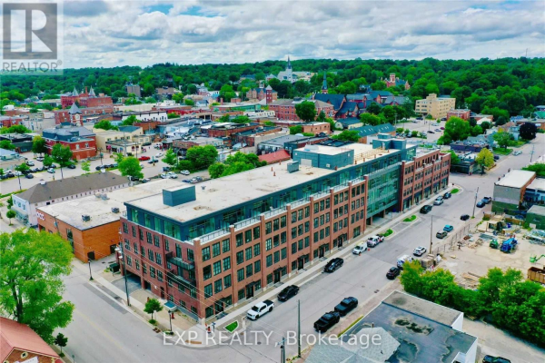 ##213 -21 MATCHEDASH ST S, Orillia