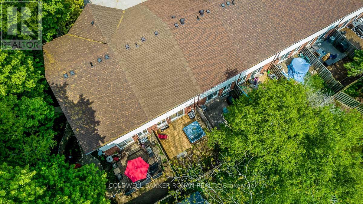 Listing S6020844 - Large Photo # 35