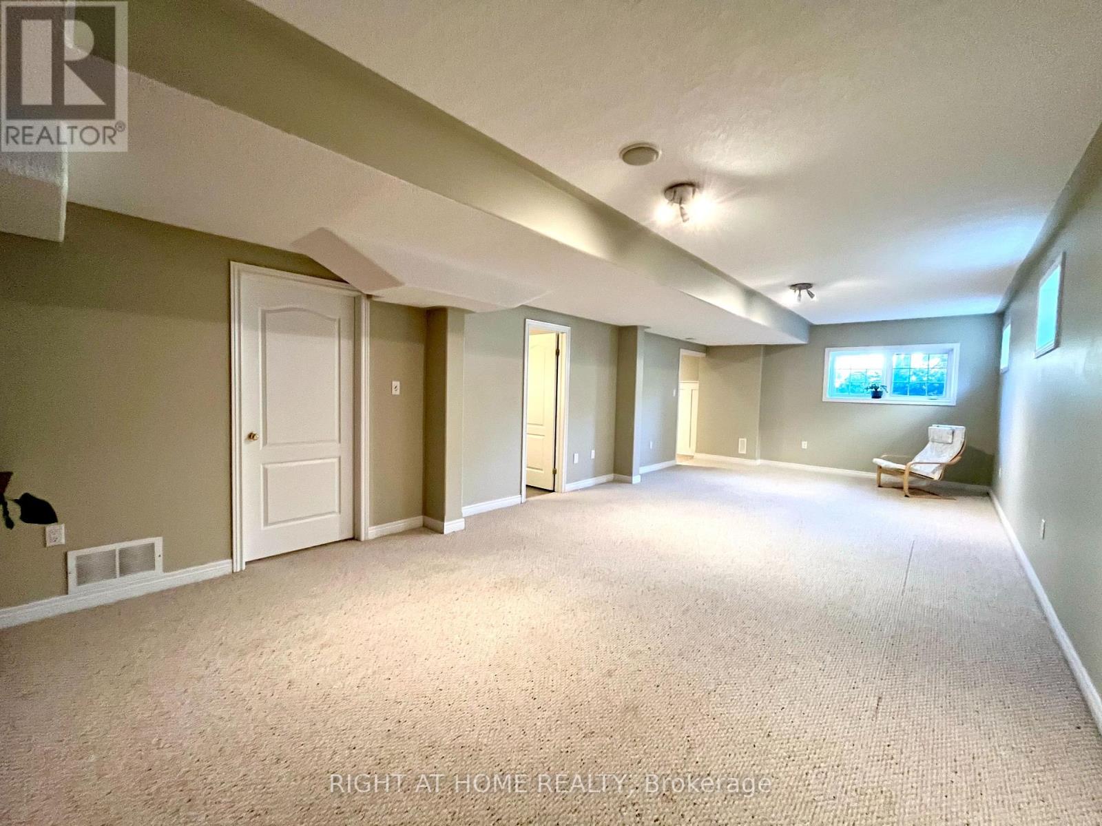 Listing S6028816 - Large Photo # 28