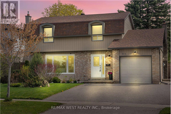 93 MARSHALL ST, Barrie