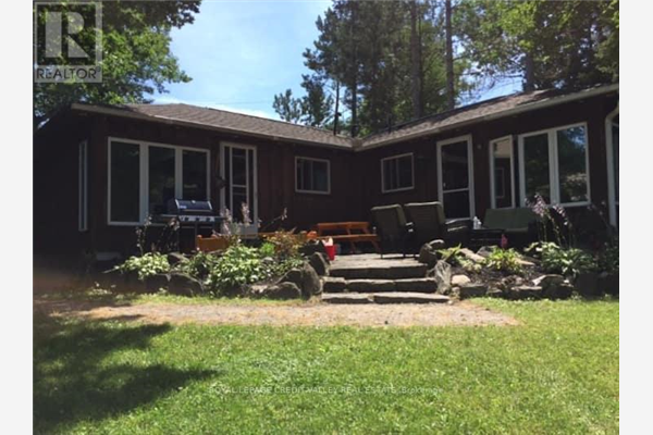 230 ROBINS POINT RD, Tay