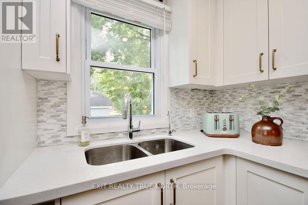 Listing S6120264 - Large Photo # 14
