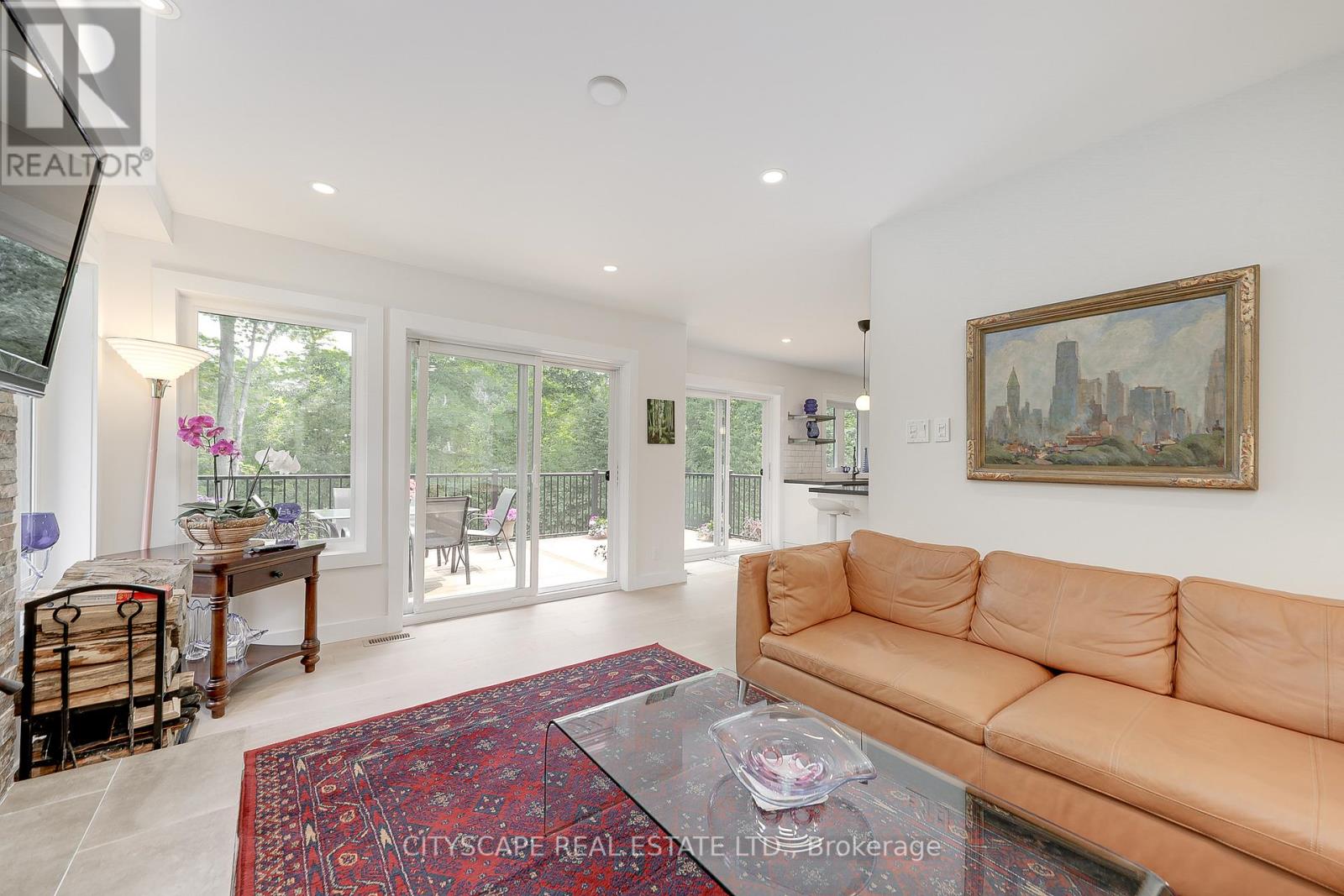 77 POLISH AVE