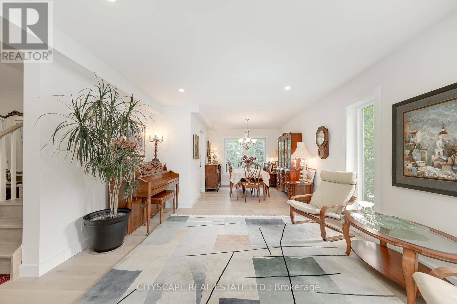 77 POLISH AVE