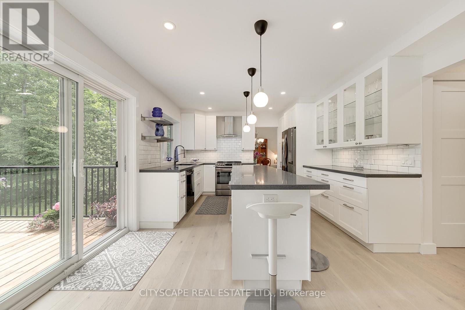 77 POLISH AVE