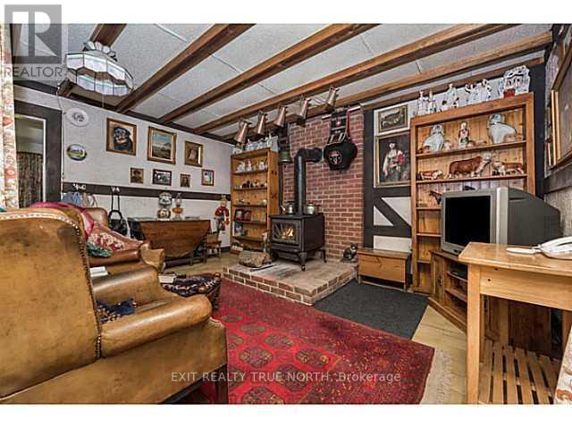 199 3 CONCESSION RD W