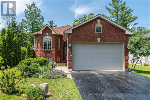 175 DYER DR, Wasaga Beach