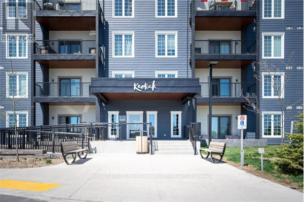 ##112 -54 KODA ST, Barrie