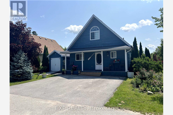 11 AWENDA AVE, Wasaga Beach