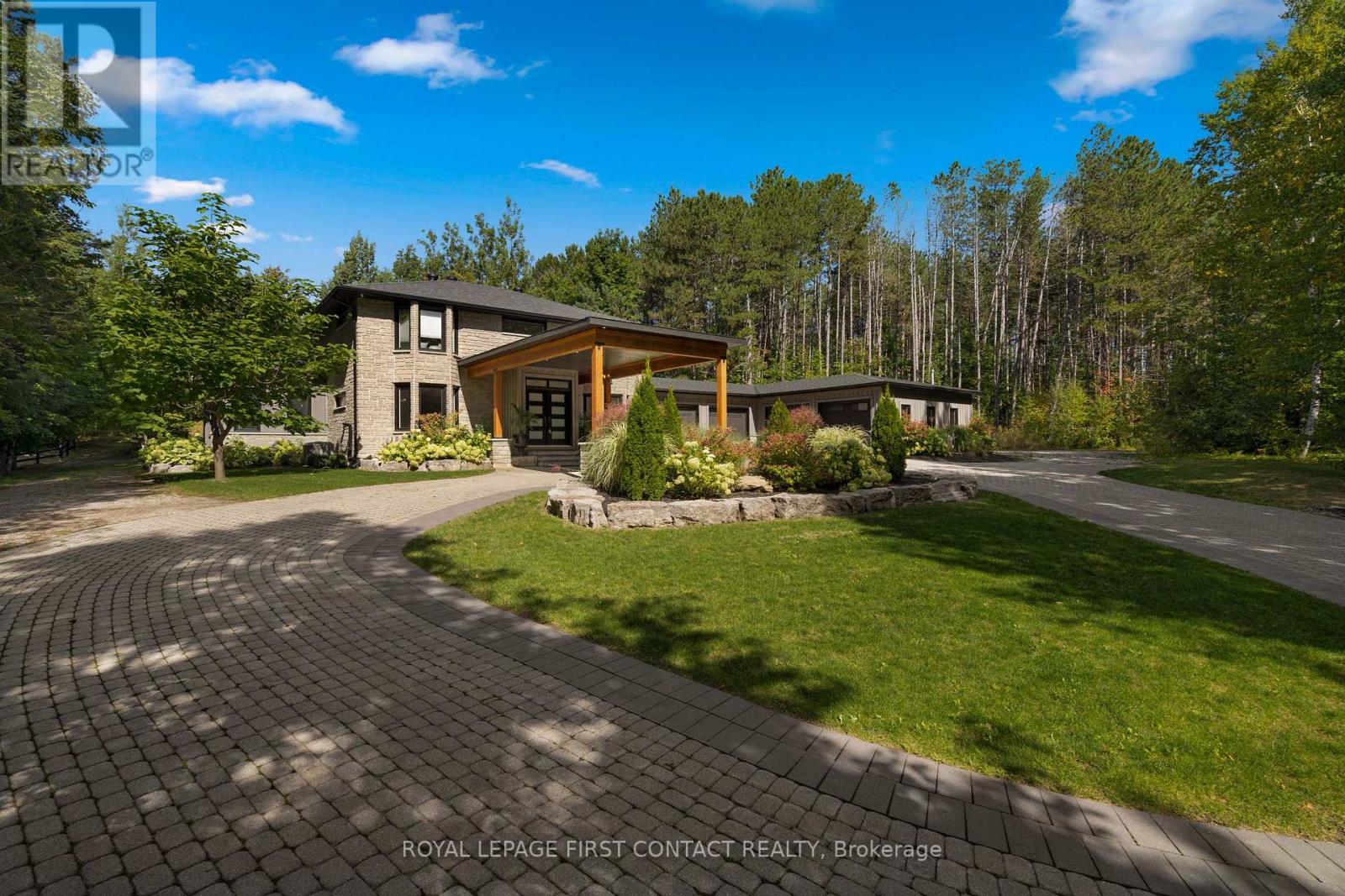 316 OLD BARRIE ROAD EAST RD E