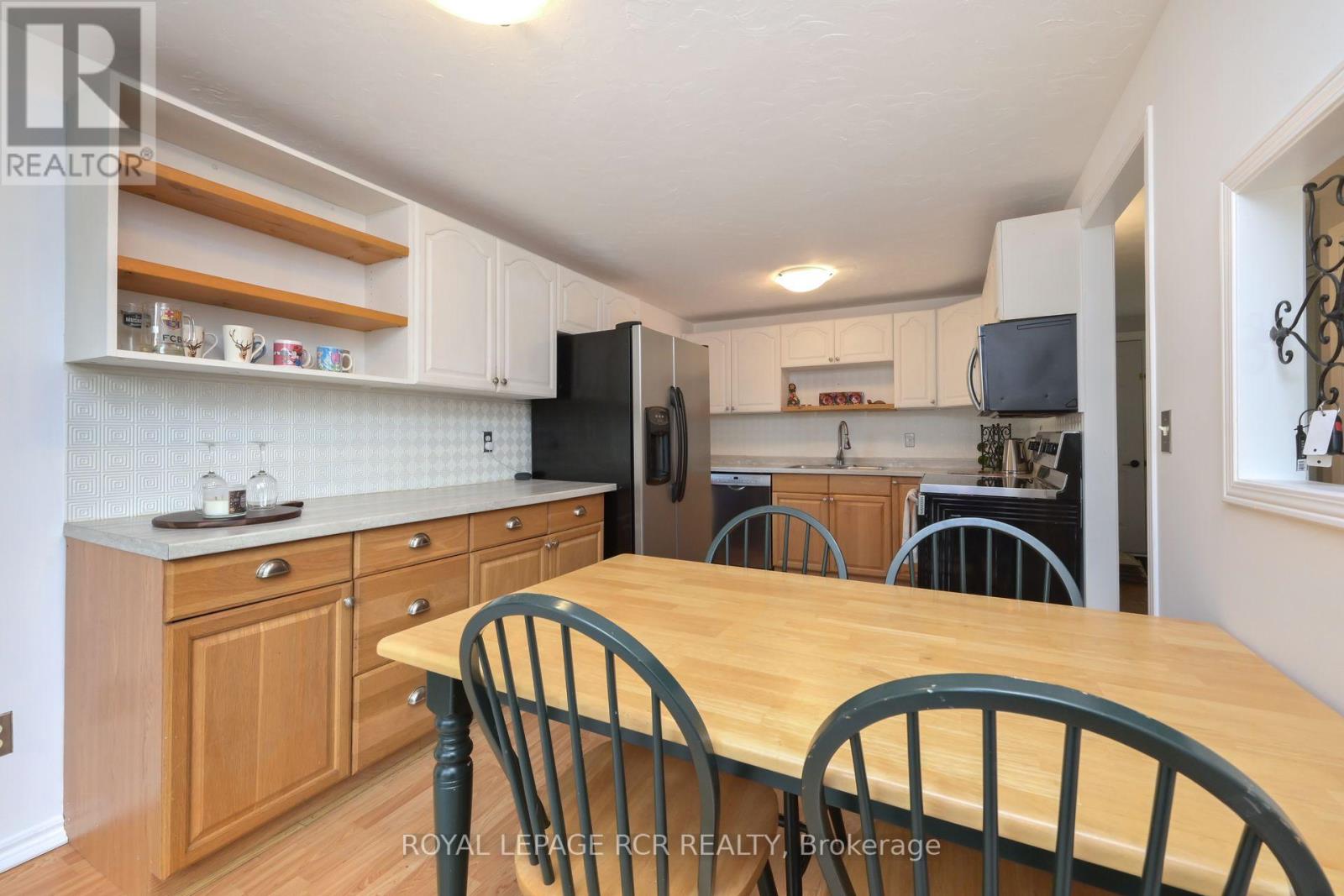 Listing S6695222 - Large Photo # 12