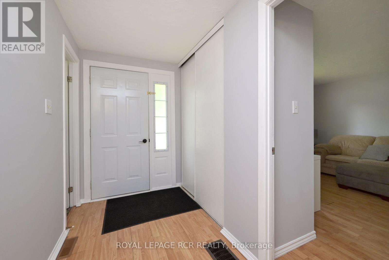 Listing S6695222 - Large Photo # 5