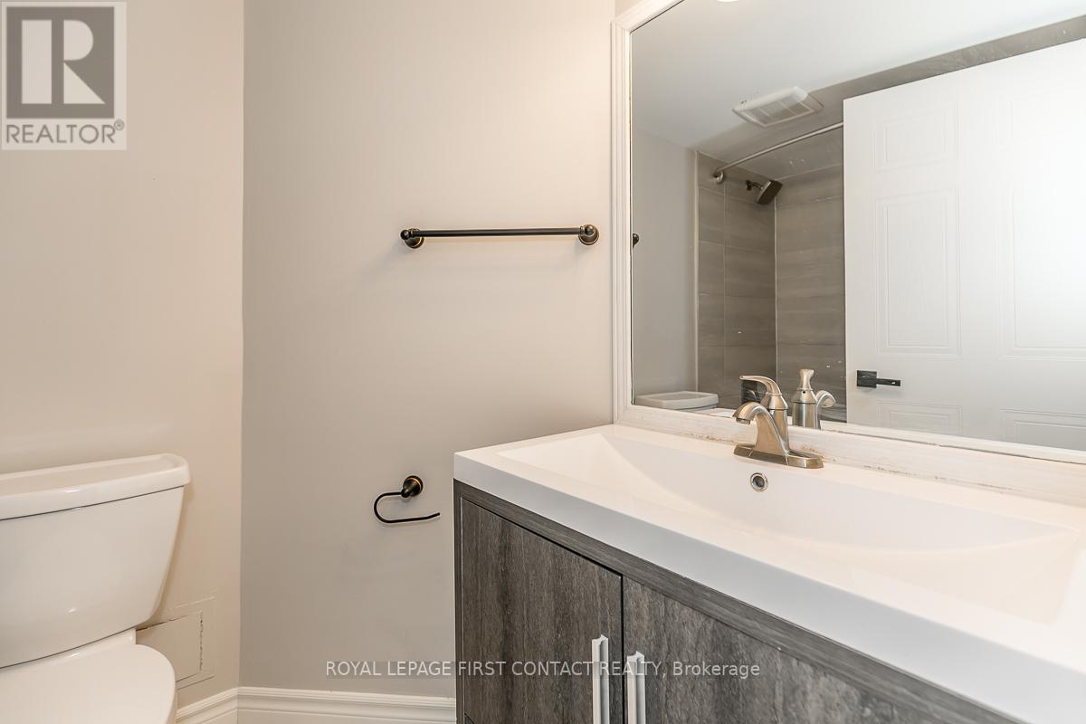 #611 -140 DUNLOP ST E, #611