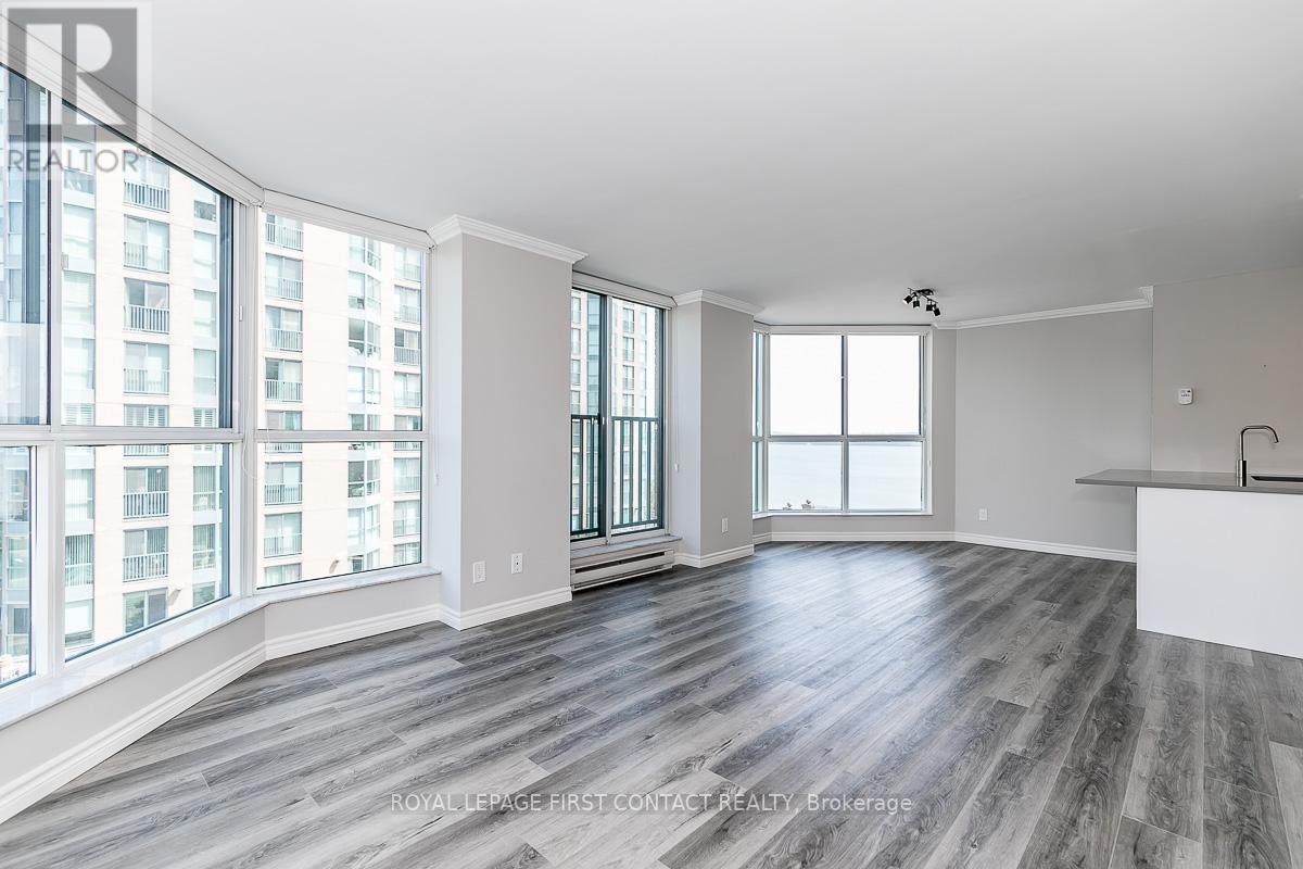 #611 -140 DUNLOP ST E, #611