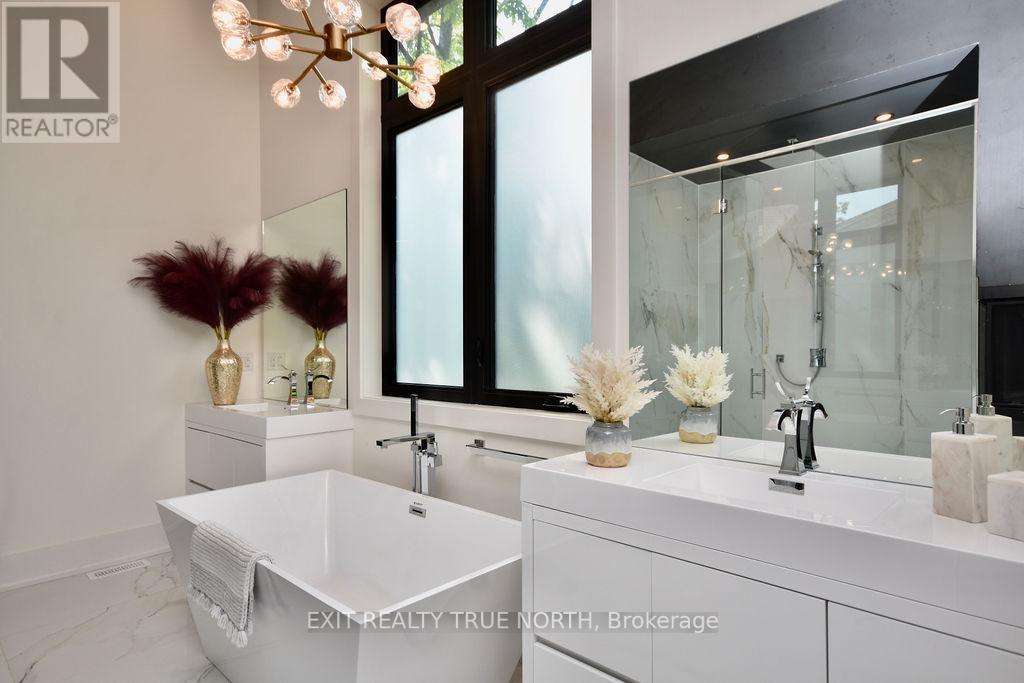Listing S6709490 - Large Photo # 34