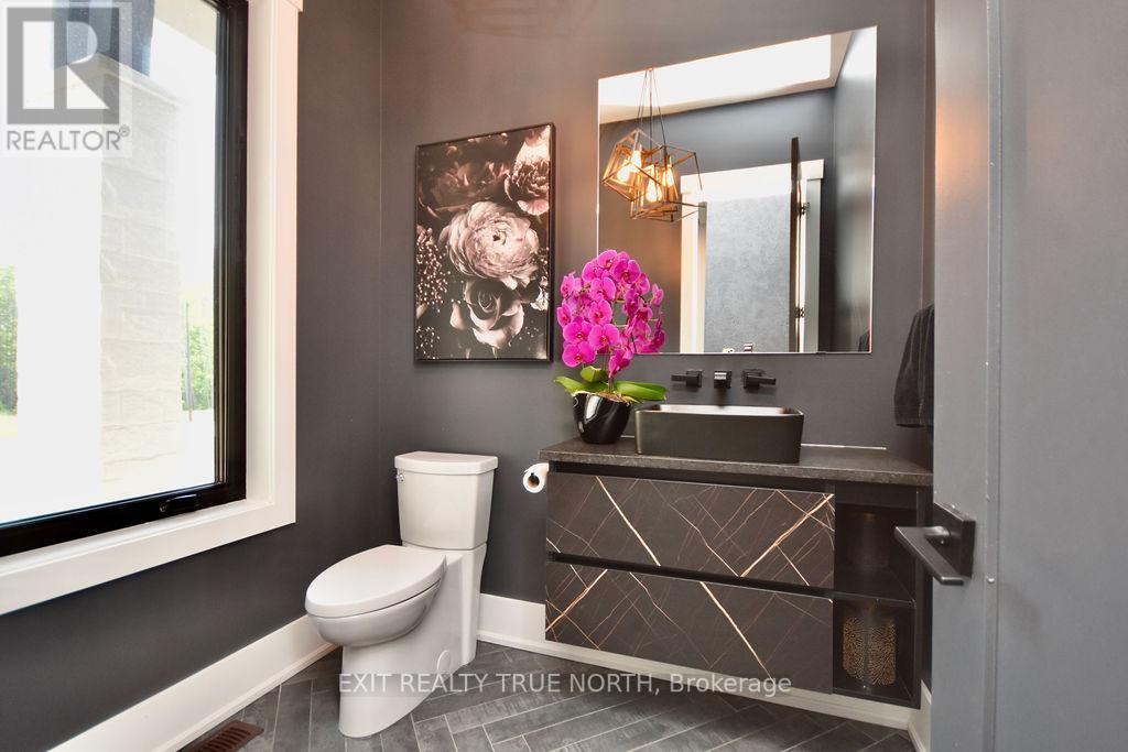 Listing S6709490 - Large Photo # 25