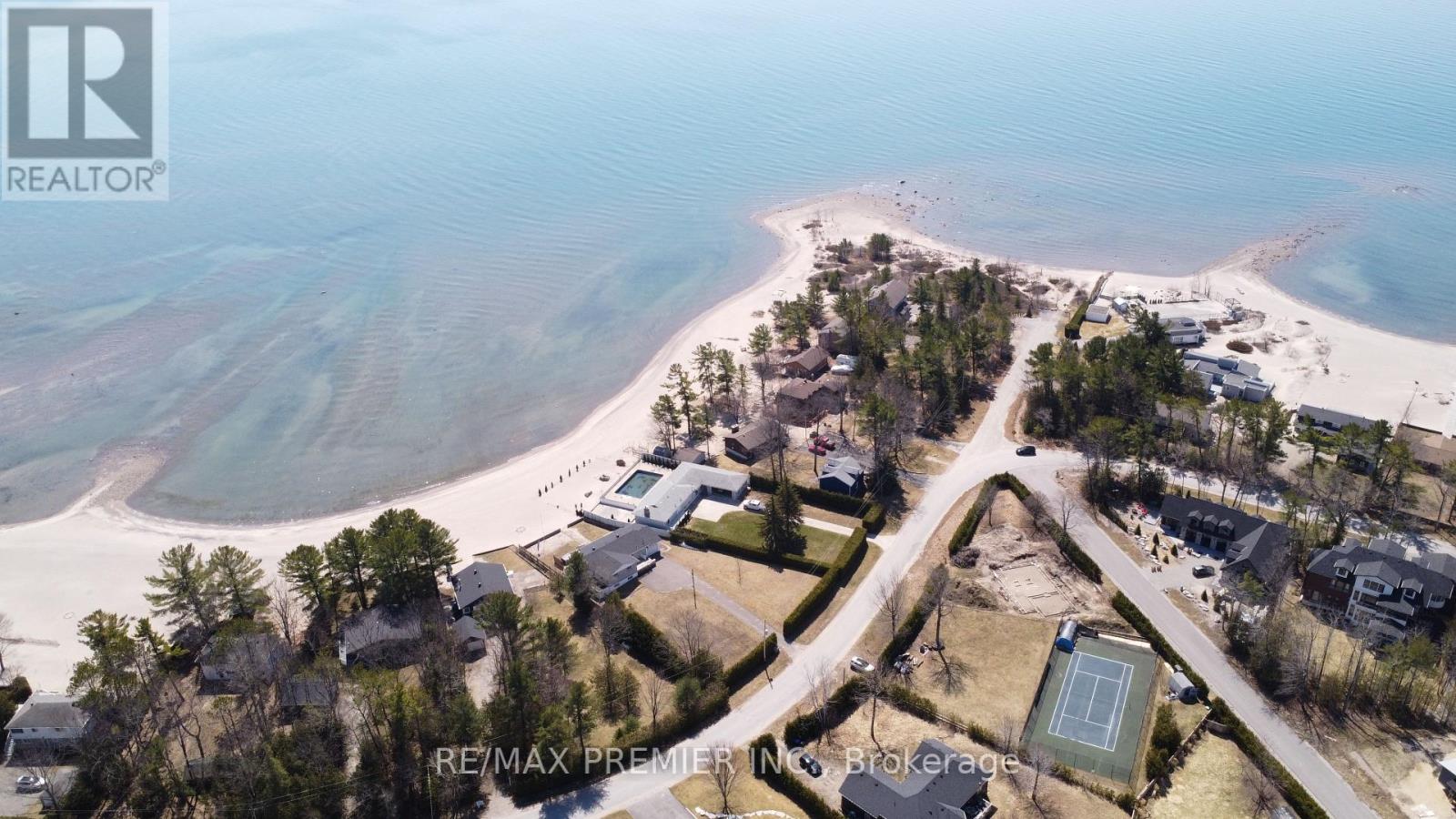LT41+42 TINY BEACHES RD N