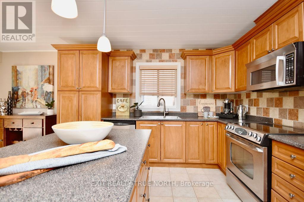 Listing S6724606 - Large Photo # 13