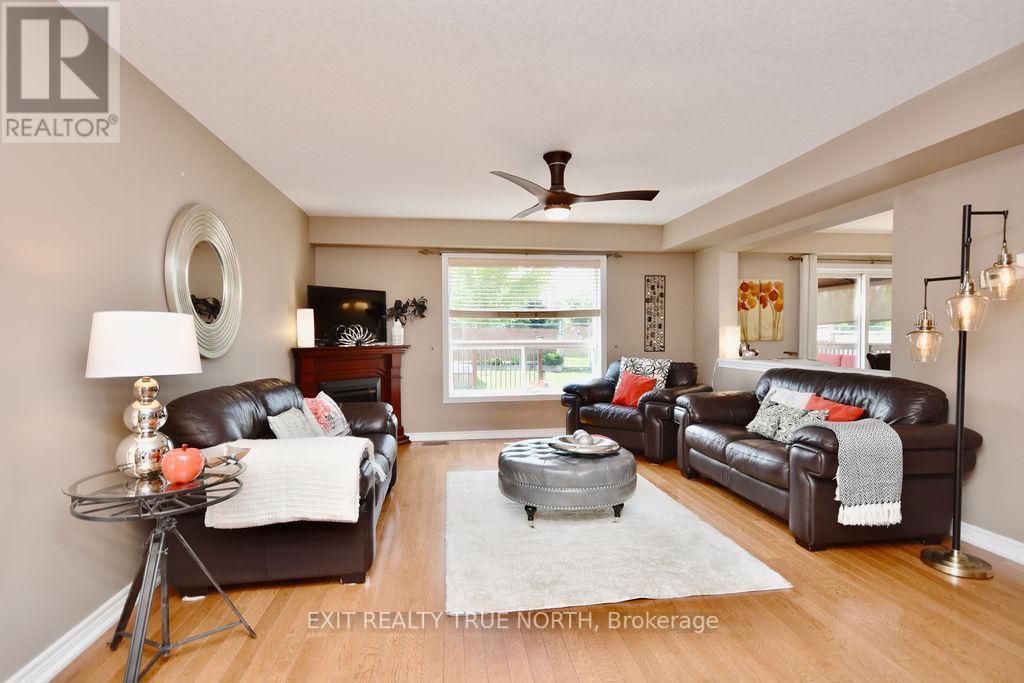 Listing S6724606 - Large Photo # 6