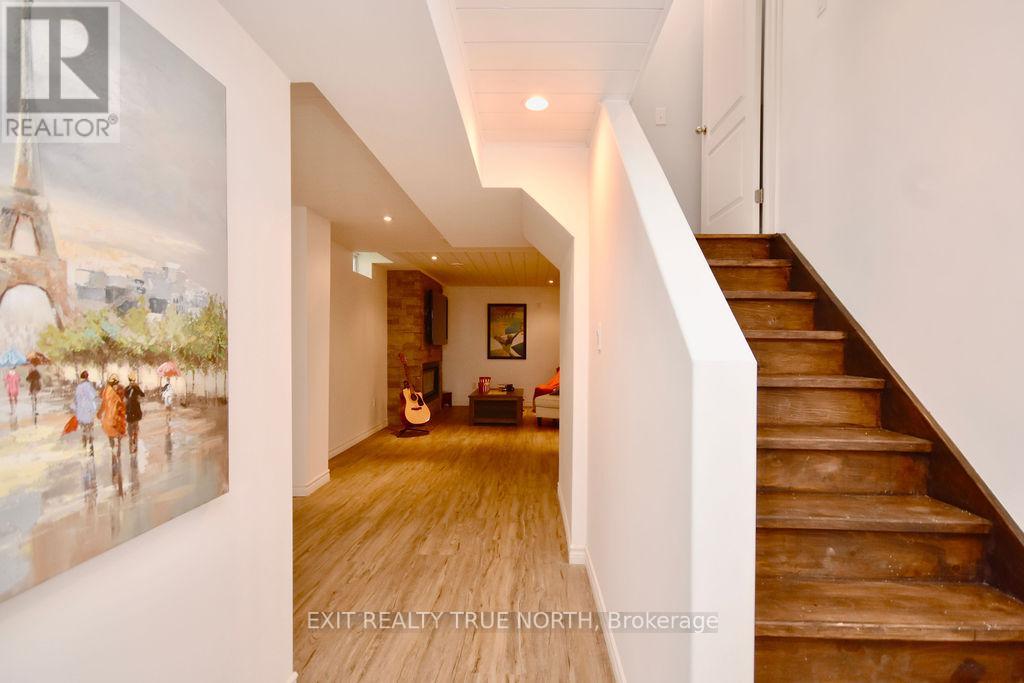 Listing S6724606 - Large Photo # 31