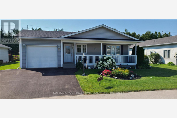 53 PENNSYLVANIA AVE, Wasaga Beach