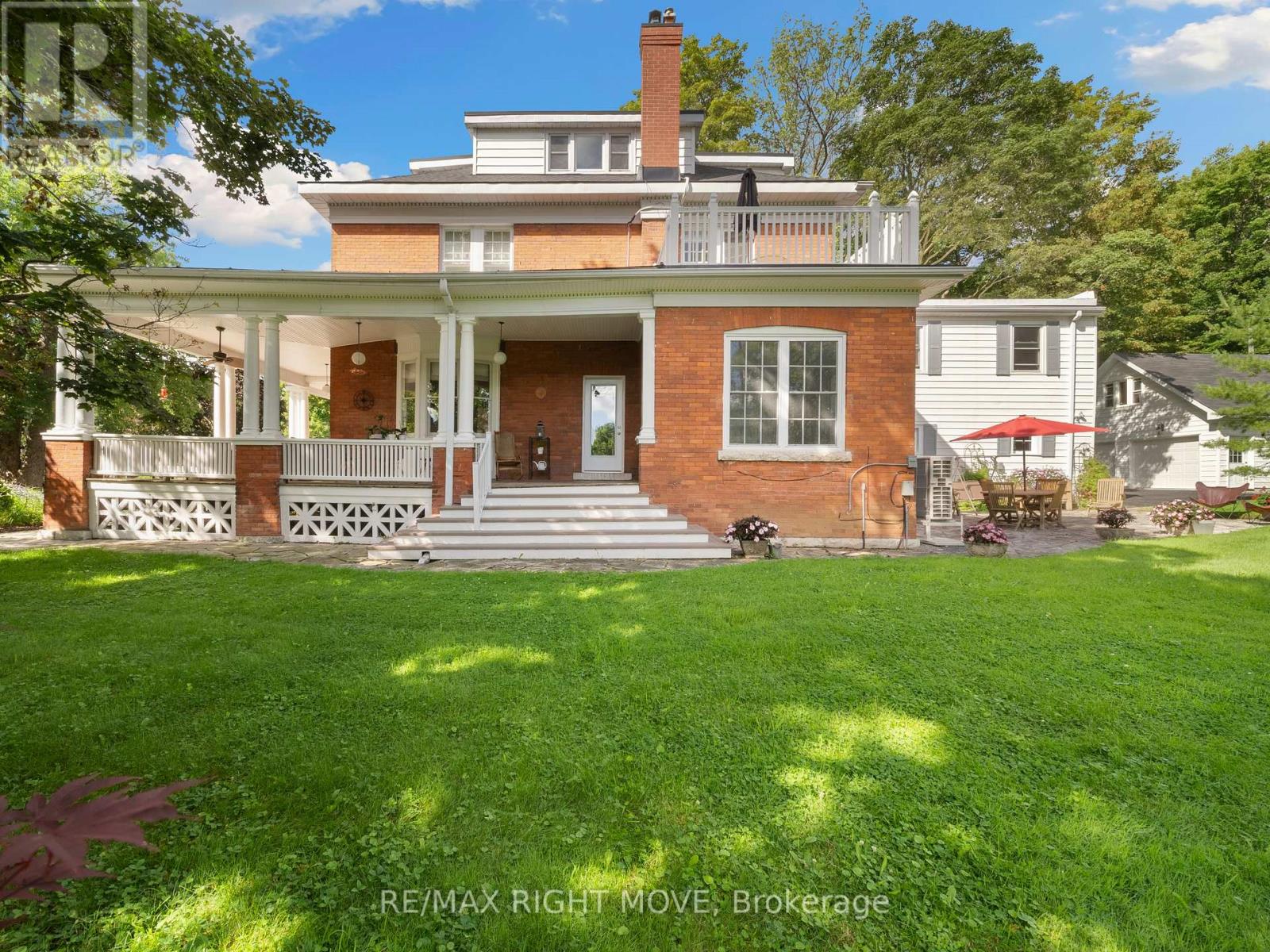 68 TECUMSETH ST
