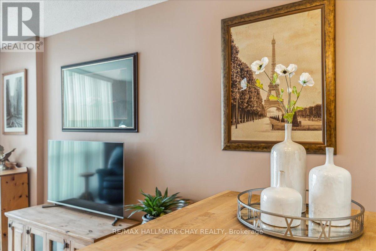 Listing S6752476 - Large Photo # 18