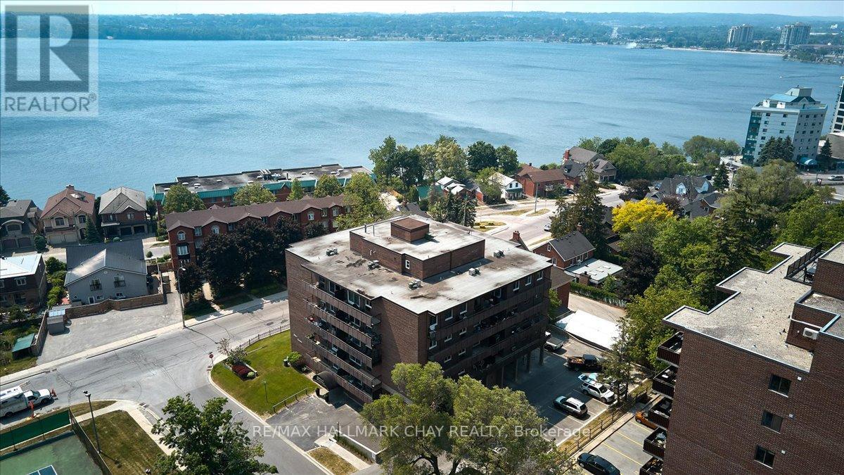 Listing S6759936 - Large Photo # 18