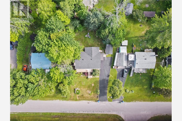 20 SARNA DR, Tiny