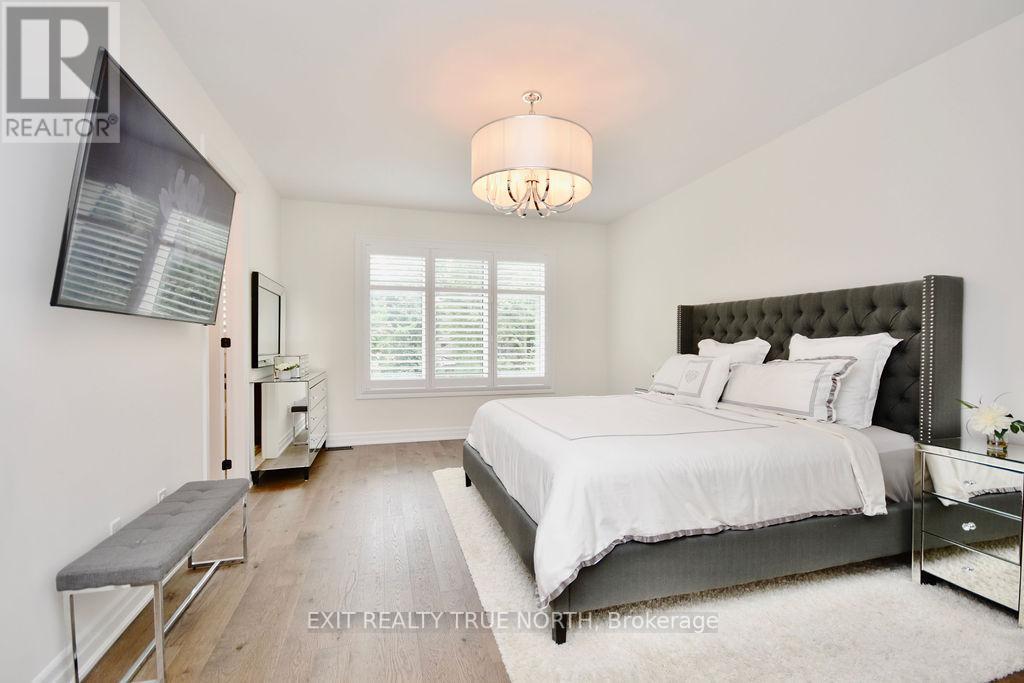 Listing S6774344 - Large Photo # 19
