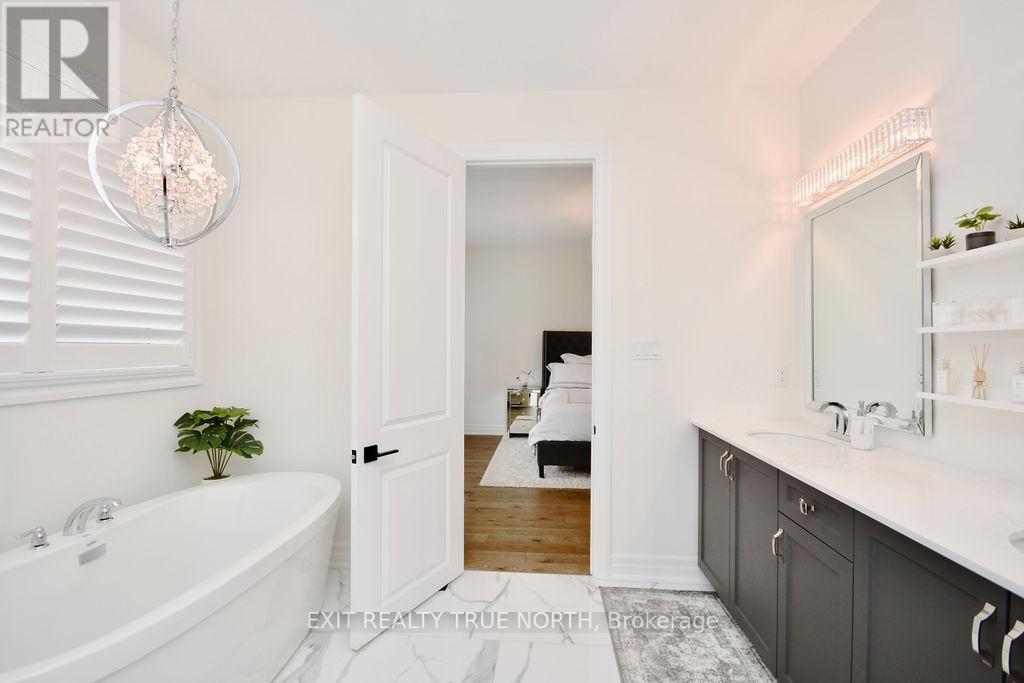 Listing S6774344 - Large Photo # 23