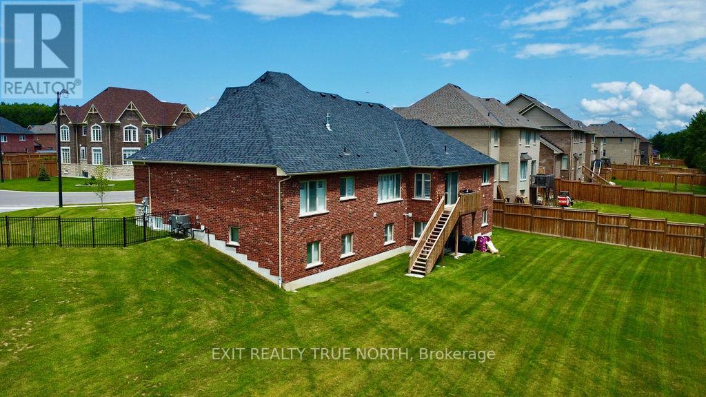 Listing S6774344 - Large Photo # 31