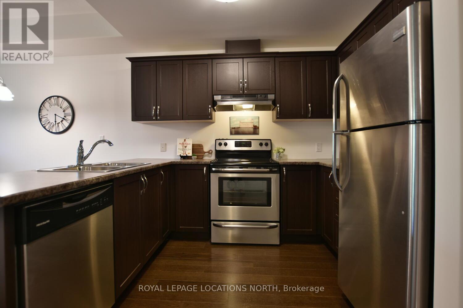 #312 -1 CHAMBERLAIN CRES, #312