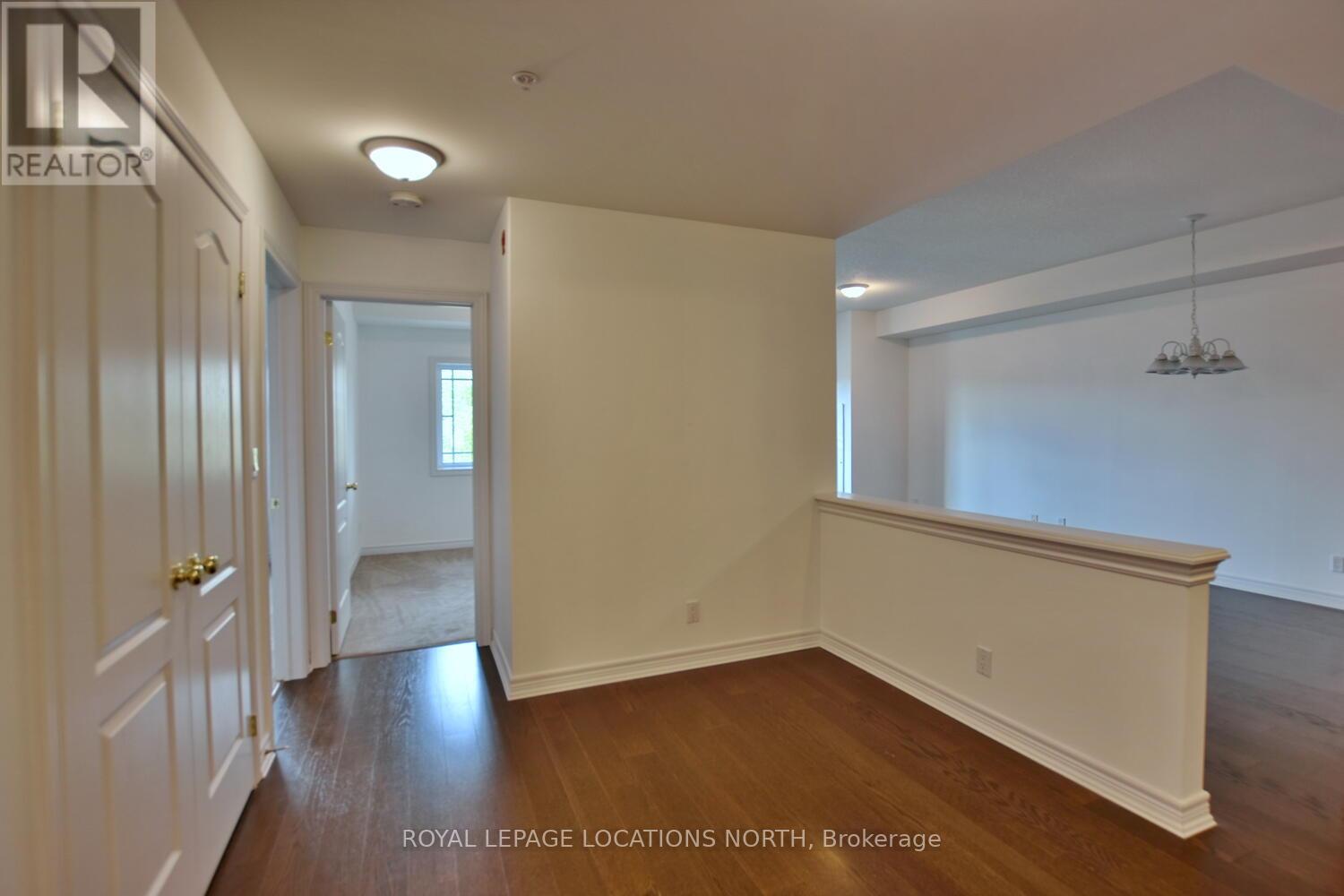 #312 -1 CHAMBERLAIN CRES, #312