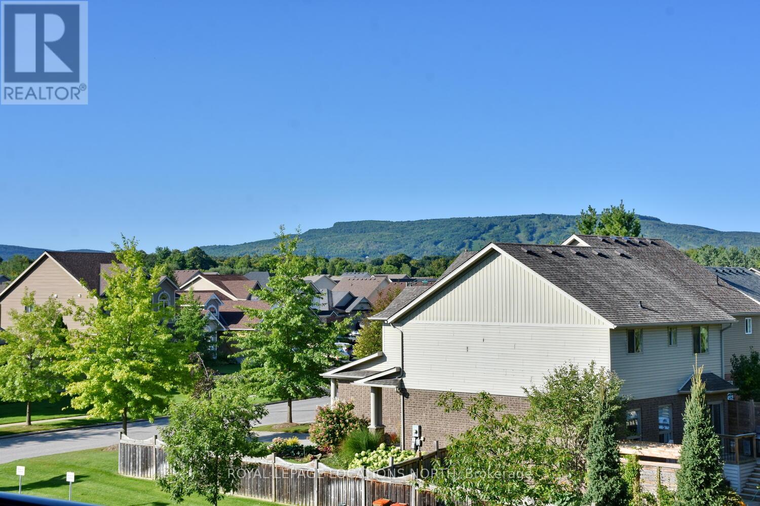 #312 -1 CHAMBERLAIN CRES, #312