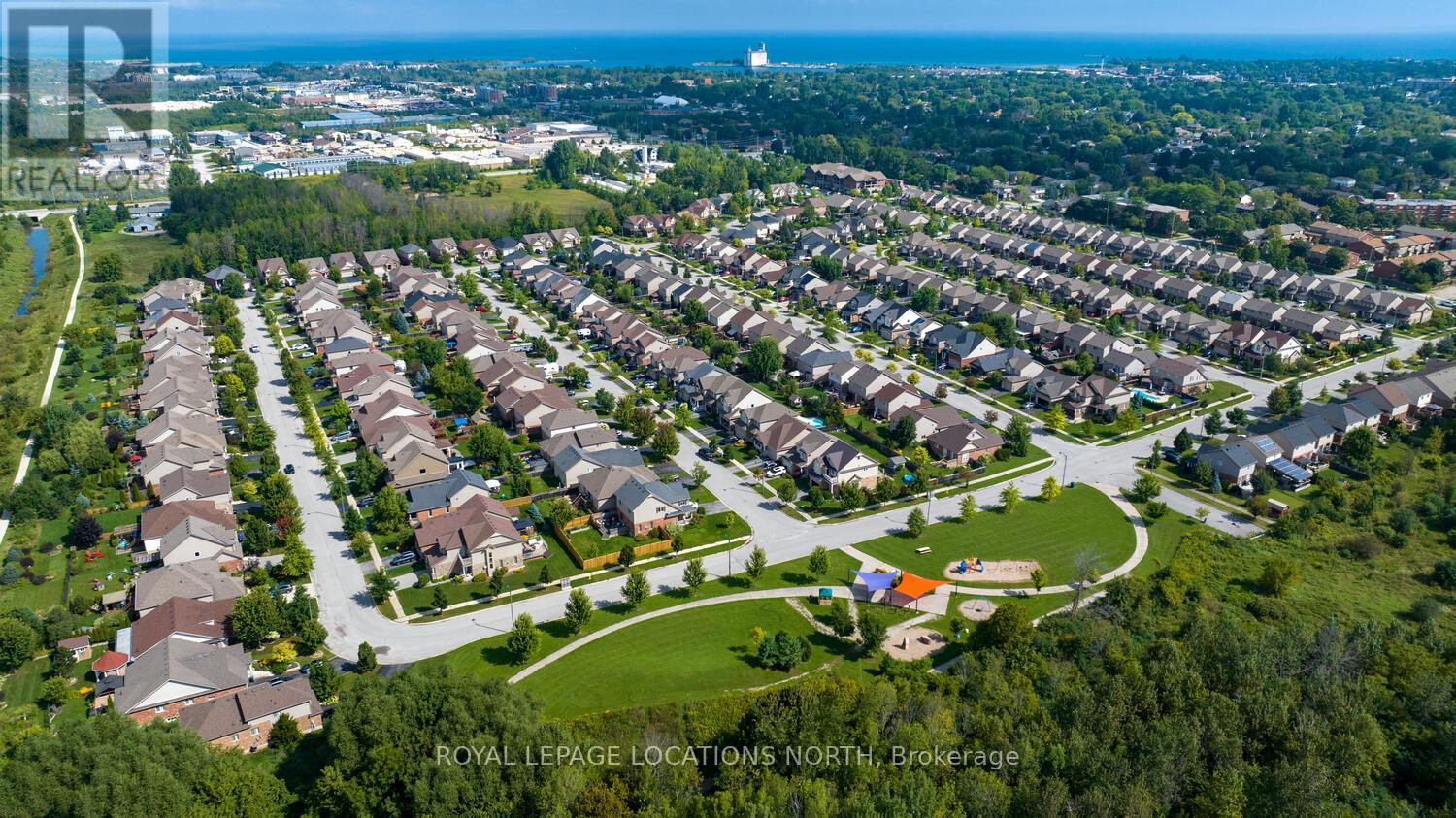#312 -1 CHAMBERLAIN CRES, #312
