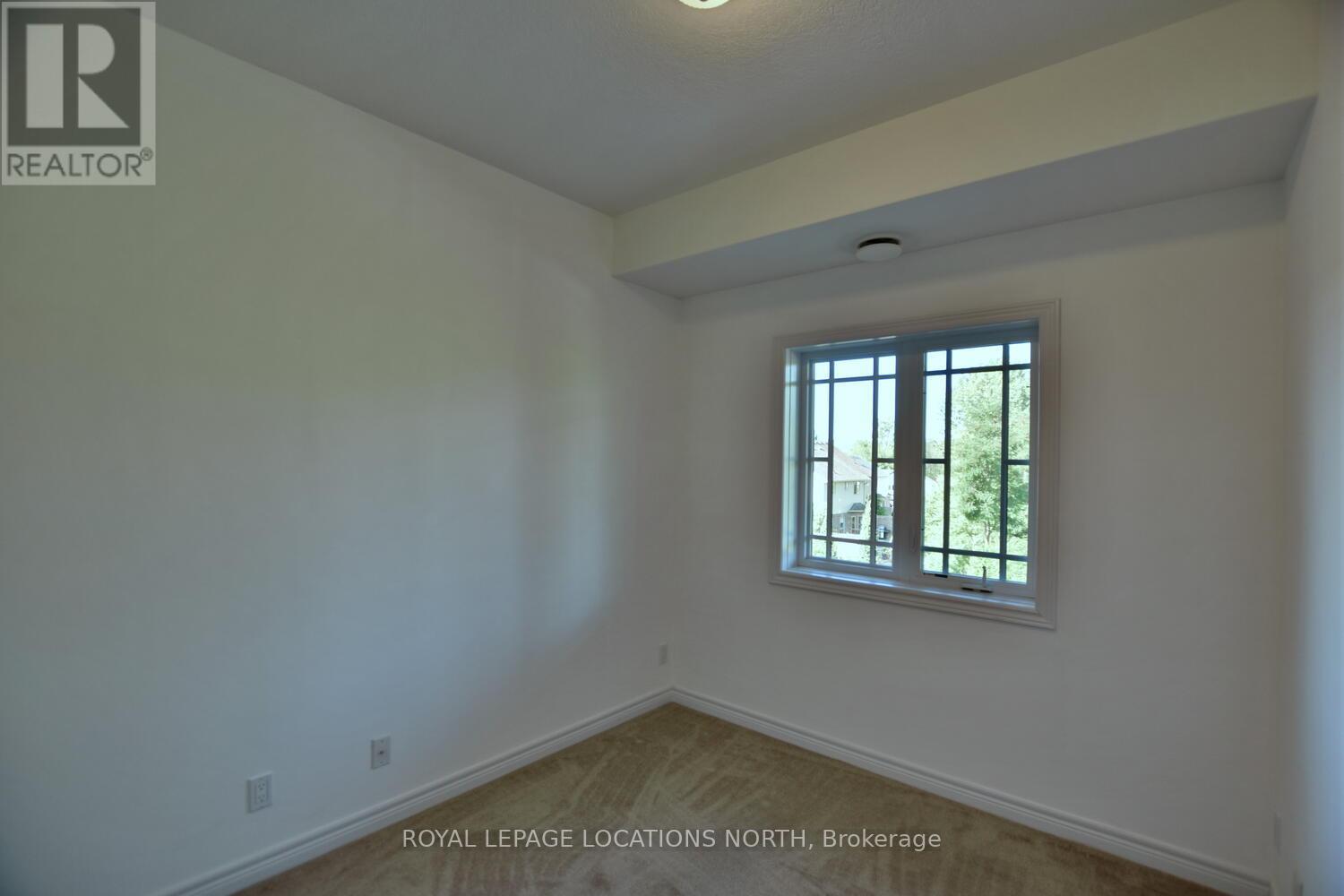 #312 -1 CHAMBERLAIN CRES, #312