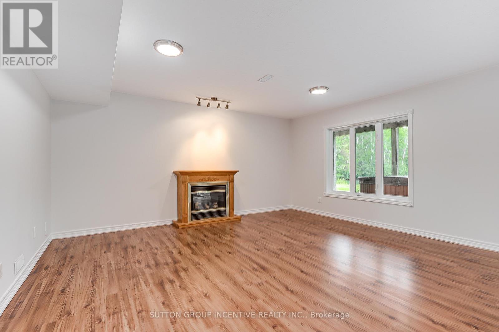 1739 COUNTY RD 92 RD