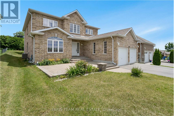 405 RUSS HOWARD DR, Midland